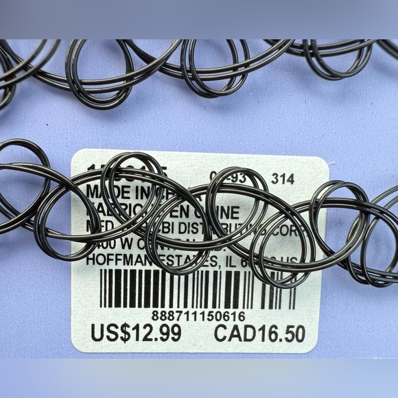 Claire’s Best Friends Chokers Black & White Split Heart Yin Yang Glow in Dark - Picture 9 of 9